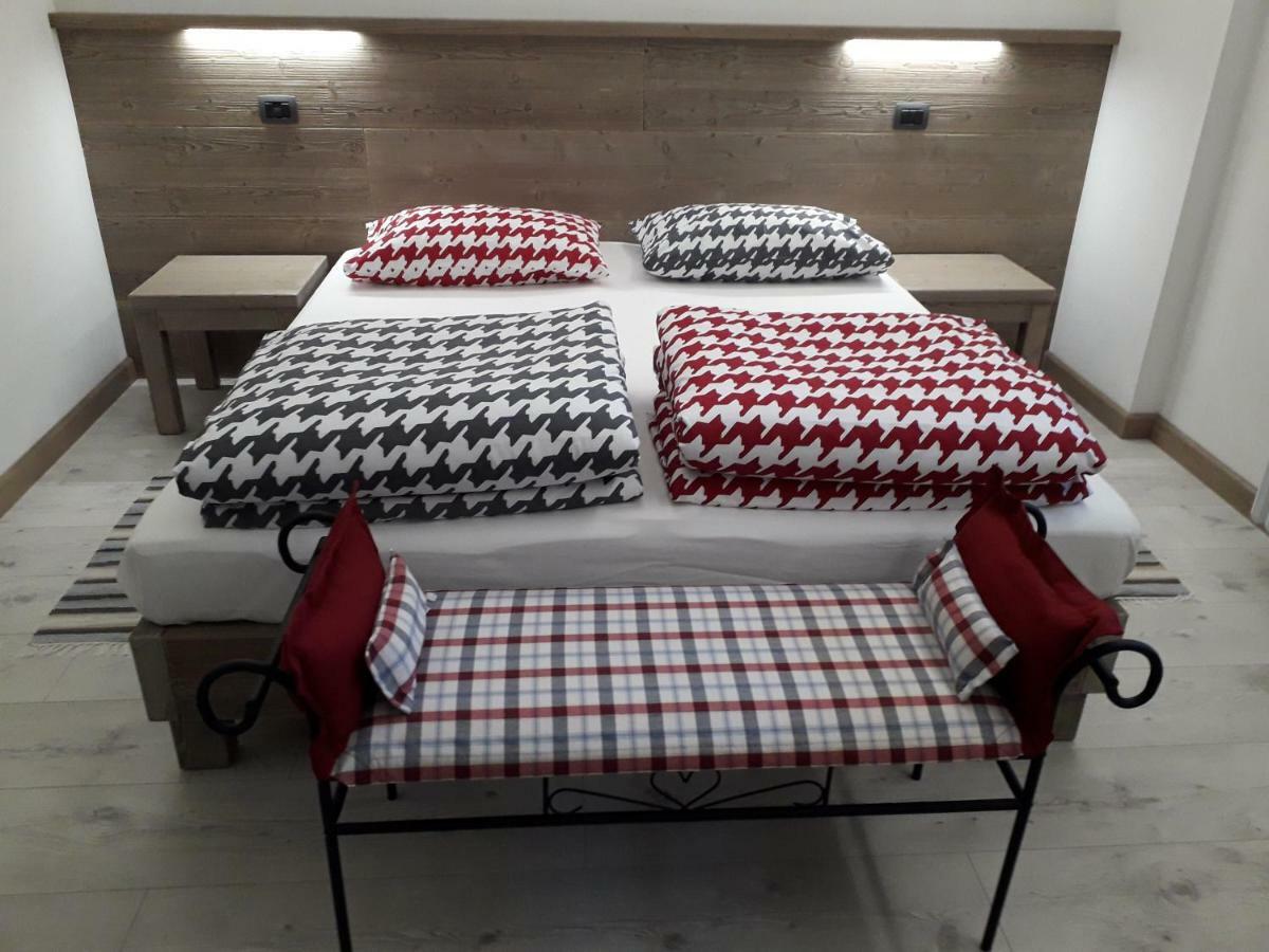 B&B Il Crocevia Teglio Exteriér fotografie